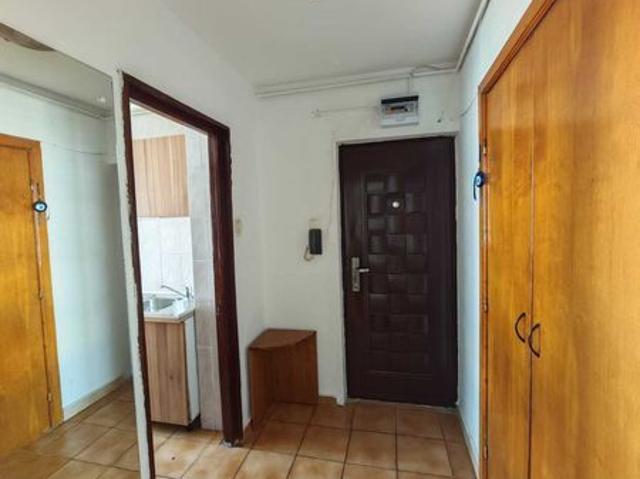 Inchiriere apartament 3 camere