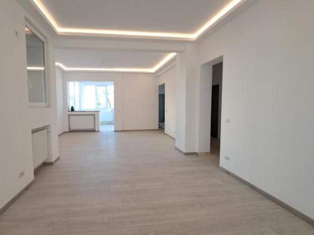 Inchiriere apartament 3 camere Calea Victoriei
