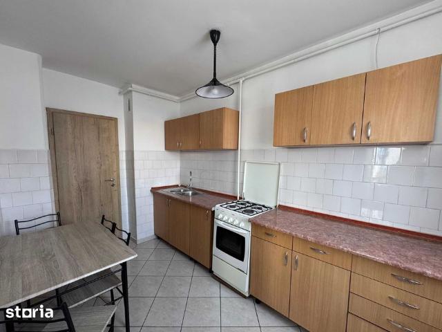 Închiriere apartament 3 camere Centrul Civic, Brasov