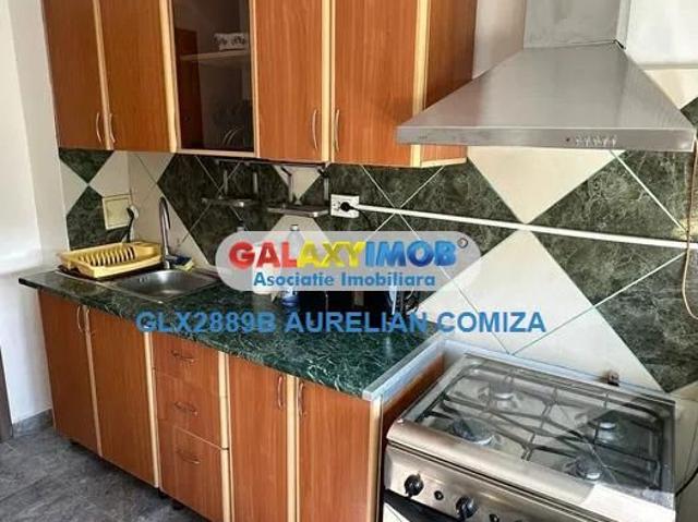 Inchiriere apartament 3 camere Apusului