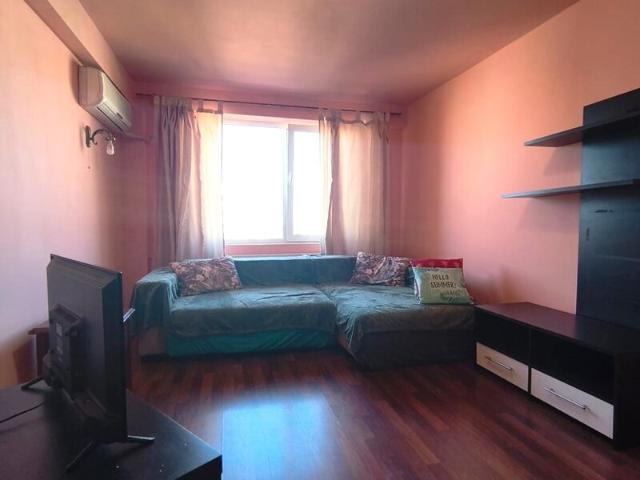 Inchiriere apartament 3 camere Aparatorii Patriei apartament 3 camere 75 mp Apartament anuntul. Ro