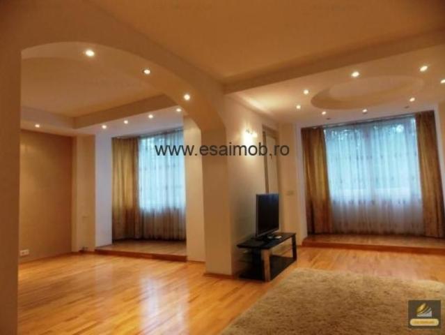 Inchiriere apartament 3 camere, Baneasa