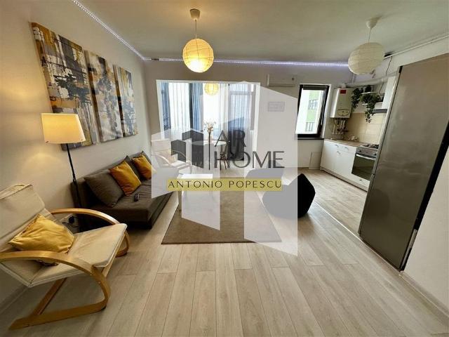 Inchiriere apartament 3 camere, bloc nou, Ploiesti, zona 9 Mai