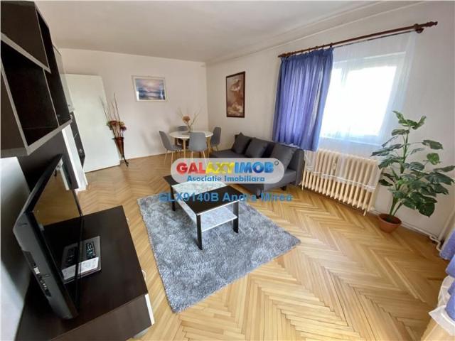 Inchiriere apartament 3 camere Decebal METROU