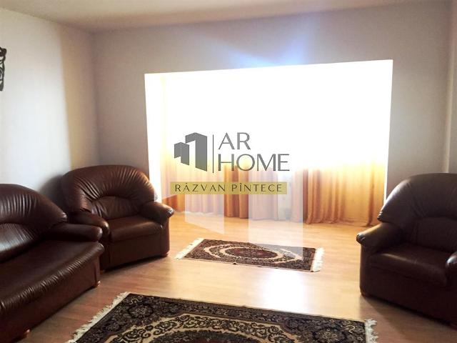 Inchiriere apartament 3 camere, decomandat, zona 9 Mai, Ploiesti