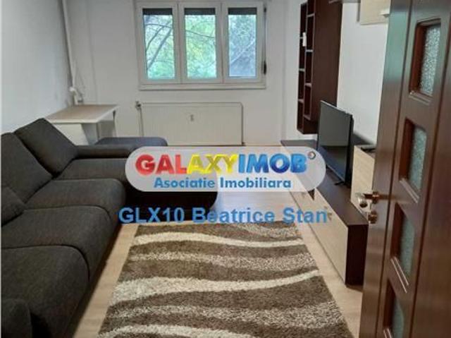 Inchiriere apartament 3 camere decomandat Piata Crangasi