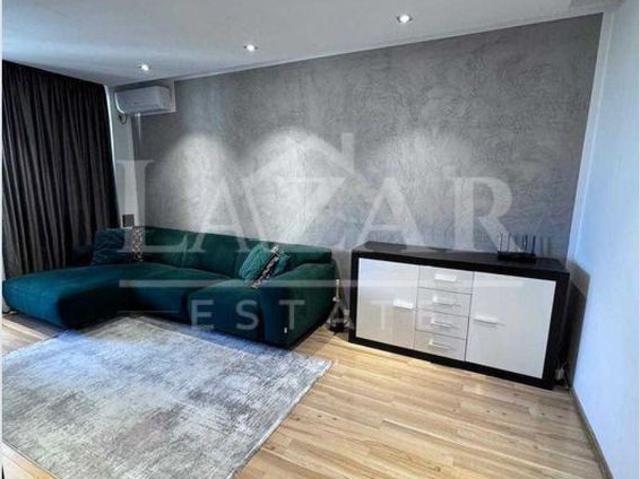 Închiriere Apartament 3 Camere Drumul Taberei | Parcare