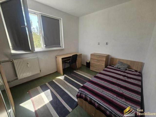 Inchiriere apartament 3 camere, Dr.Taberei