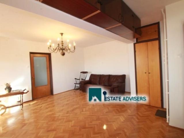 Inchiriere apartament 3 camere|Eroii Revolutiei|Parc Carol|1980|Centrala proprie