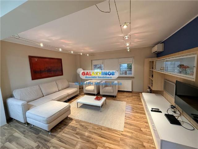 Inchiriere apartament 3 camere, in Ploiesti, zona Democratiei