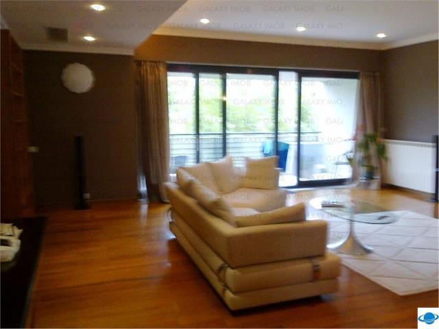 Inchiriere apartament 3 camere mobilat lux,1500 euro+tva,Primaverii