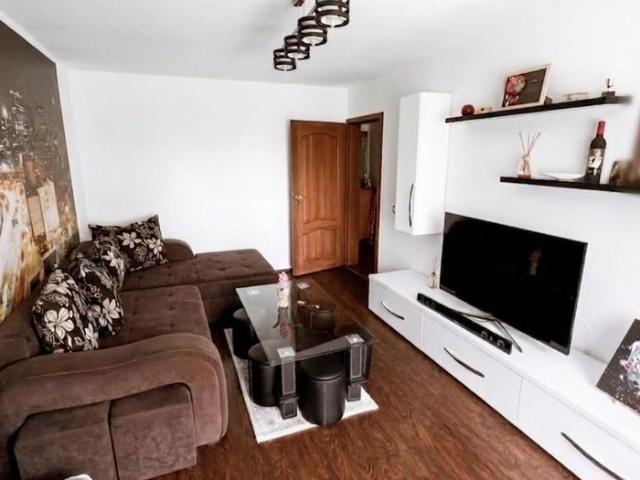 Inchiriere apartament 3 camere mobilat si utilat premium etaj 2