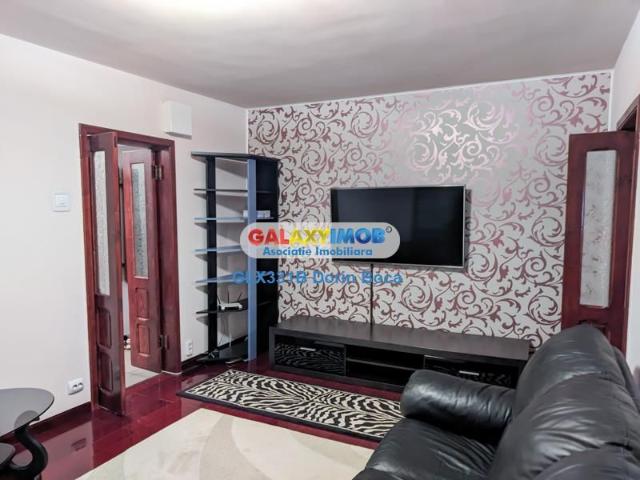 Inchiriere apartament 3 camere METROU TITAN, centrala, parcare, 2 bai