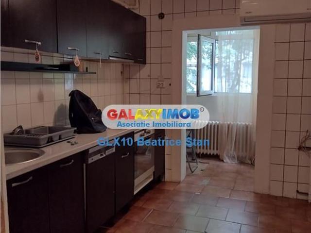Inchiriere apartament 3 camere nemobilat Piata si Metrou Crangasi