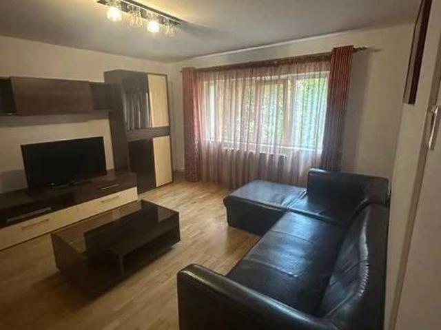 Inchiriere apartament 3 camere Scriitorilor mobilat si utilat complet