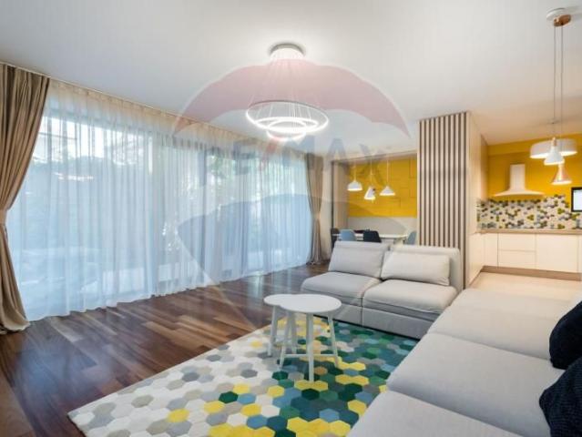 Inchiriere apartament 3 camere Str. Av. Petre Cretu / Domenii