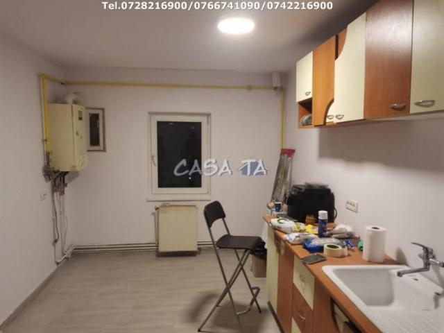Inchiriere apartament 3 camere, Str. Corneliu Caposu