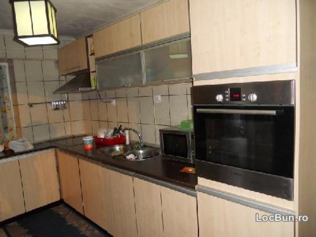 Inchiriere apartament 3 camere Pantelimon
