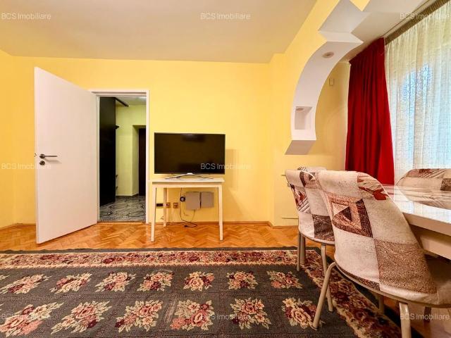 Inchiriere apartament 3 camere, parter, mobilat/utilat, bloc reabilitat | Pajura