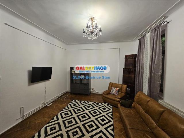 Inchiriere apartament 3 camere PIATA VICTORIEI / ION MIHALACHE