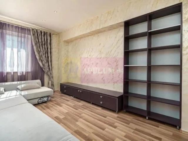 Inchiriere apartament 3 camere Rin Residence