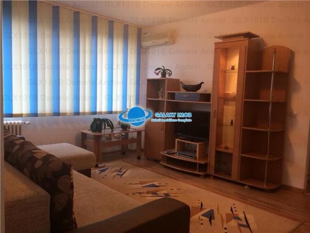 Inchiriere Apartament 3 camere Zona Stefan cel Mare 450 euro