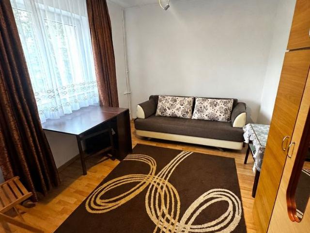 Închiriere apartament 1 camera rond Zimbru