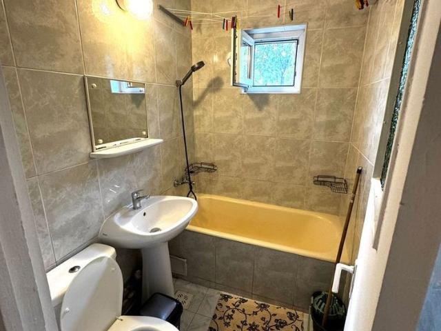 Închiriere apartament 1 camera rond Zimbru