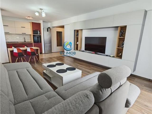 Inchiriere Apartament 2 camere, complex Top City, mobilatutilat