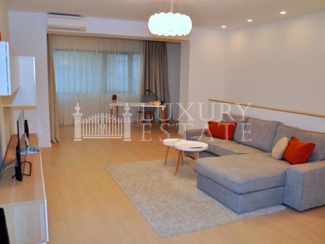 Inchiriere apartament 2 camere cu gradina privata zona Piata Victoriei Titulescu