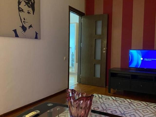 Inchiriere apartament 2 camere Aviatiei, mobilat lux