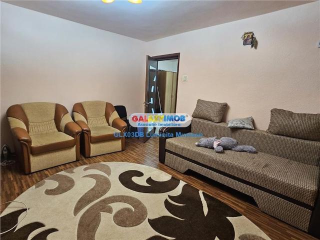 Inchiriere apartament 2 camere decomandat Targoviste Micro 4
