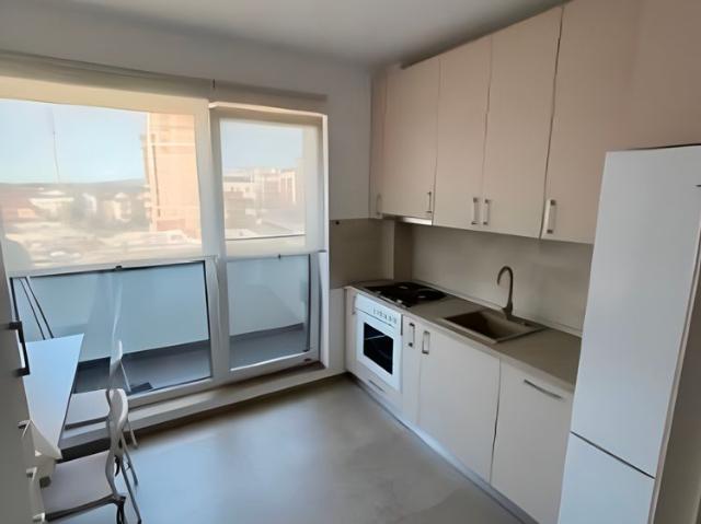Inchiriere Apartament 2 Camere decomandat Tractorul si zona Coresi Dynamic Residence