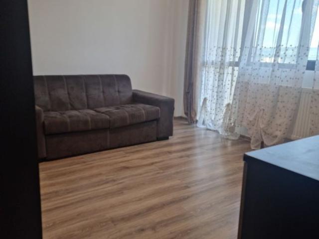 Închiriere apartament 2 camere decomandat – Valea Adâncă, 5 Drumuri
