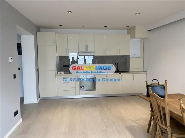 Inchiriere apartament 2 camere decomandat Baicoi Prahova