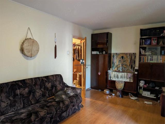Inchiriere Apartament 2 Camere Decomandat Piata Sudului Anton Bacalbasa
