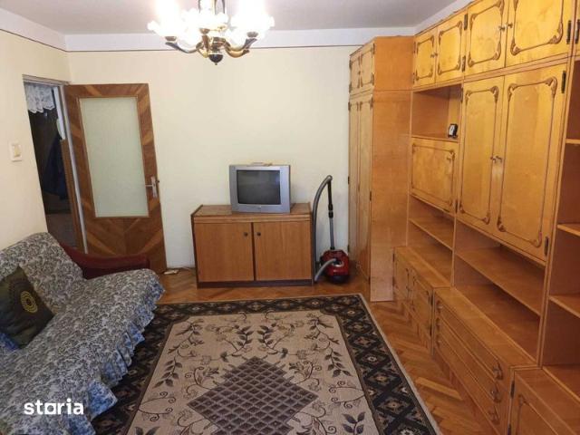 Inchiriere apartament 2 camere decomandat Rogerius,Traian Lalescu