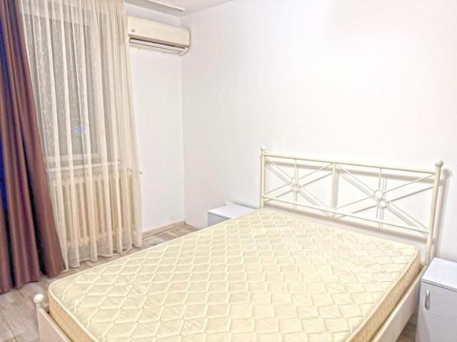 Inchiriere apartament 2 camere, etaj 4/4, Calea Bucuresti, zona Institut