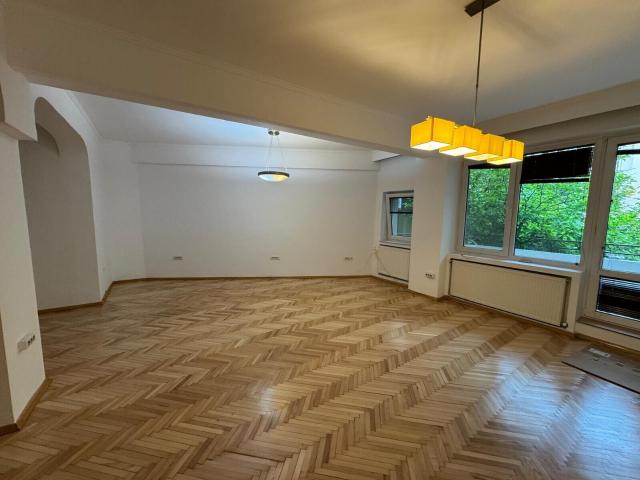 inchiriere apartament 2 camere in vila d+p+2+3 retras constructie 2002 cotroceni