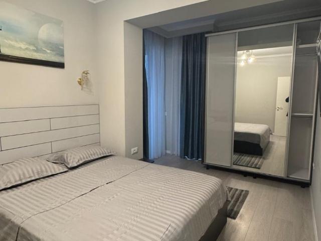 Închiriere apartament 2 camere langa plaja Loc de parcare – Faleza Nord AXI103