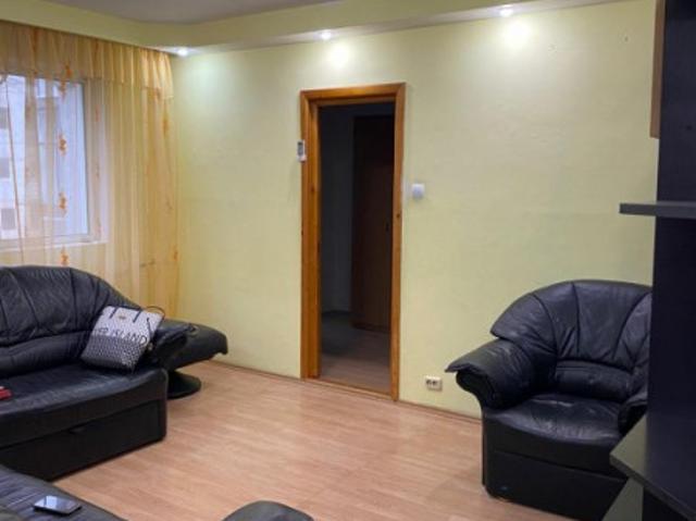 Inchiriere apartament 2 camere Malu Rosu