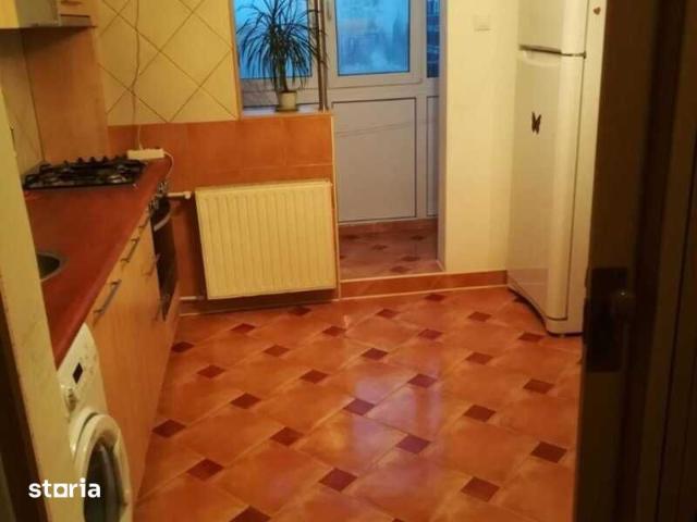 Inchiriere apartament 2 camere Metrou Aparatorii Patriei