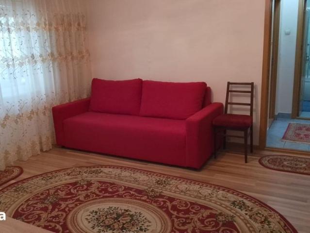 Inchiriere apartament 2 camere Micro 3