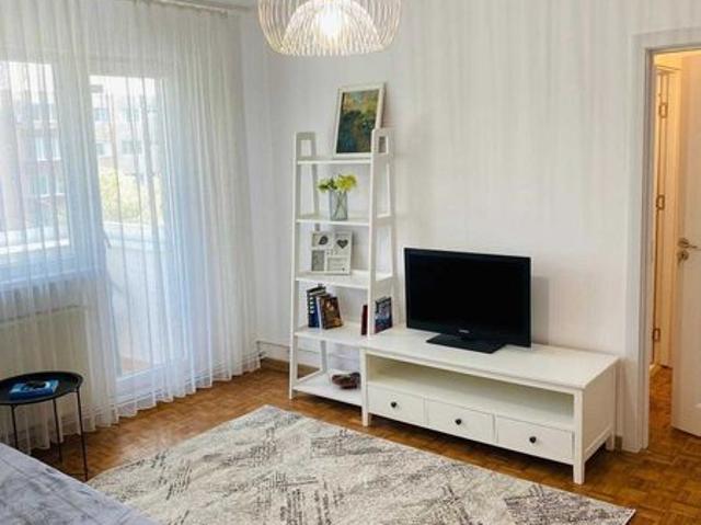 Inchiriere apartament 2 camere Saturn