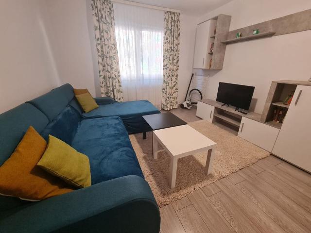 Inchiriere Apartament 2 Camere semidecomandat Garii Faget