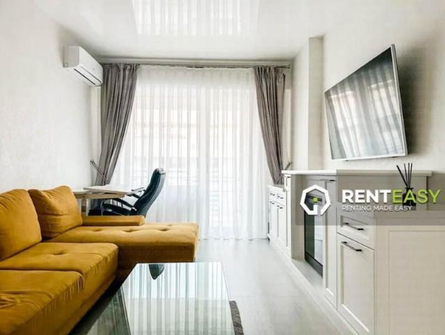 Inchiriere apartament 2 camere situat in Copou Royal Town