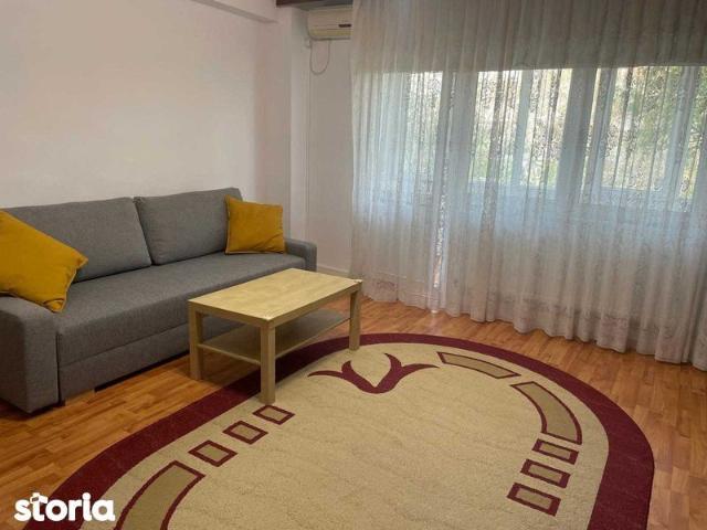 Inchiriere apartament 2 camere, Strada Zizin, zona Vitan Mall