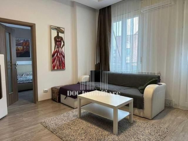 Inchiriere Apartament 2 Camere Piata Romana Dorobanti Cu centrala si Curte
