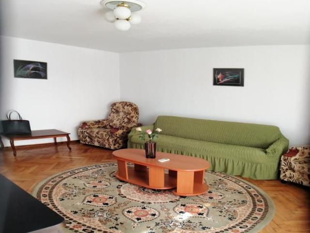 Inchiriere apartament 2 camere Piata Unirii, stradal