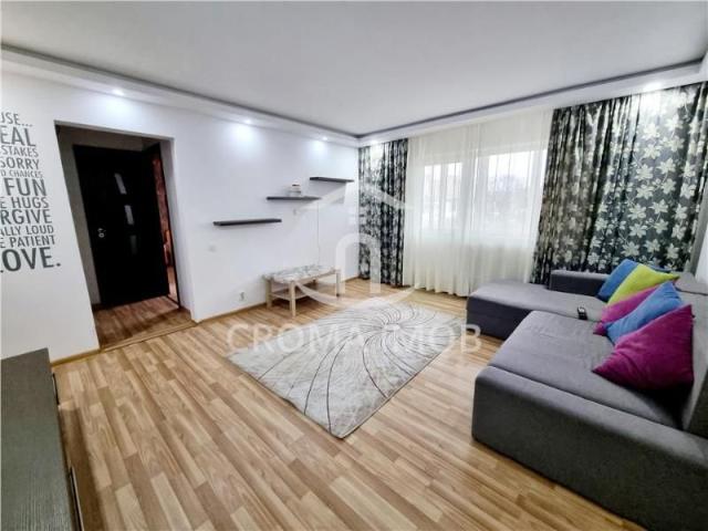 Inchiriere apartament 2 camere, Ploiesti, zona Vest